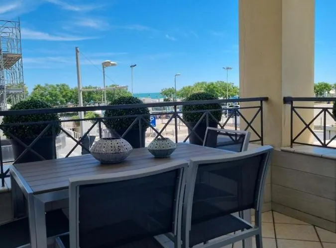 Appartement Bmp Atmosphere 2 Centrale, Vista Mare, Parcheggio Riccione
