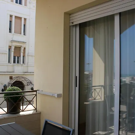 Bmp Atmosphere 2 Centrale, Vista Mare, Parcheggio